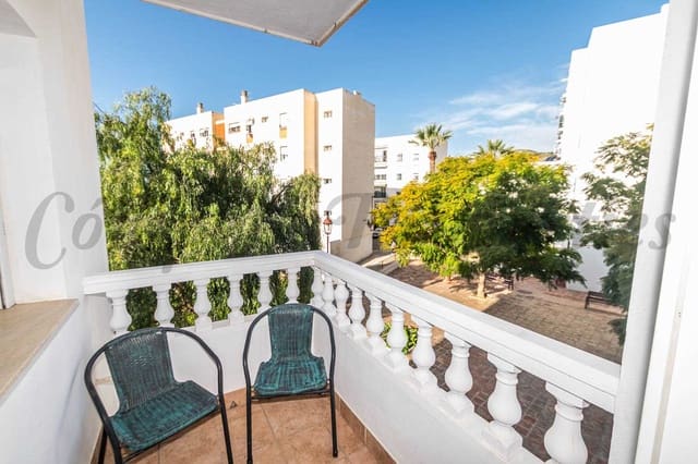 3 soveværelse Lejlighed til leje i Torrox - € 650 (Ref: 9154404)