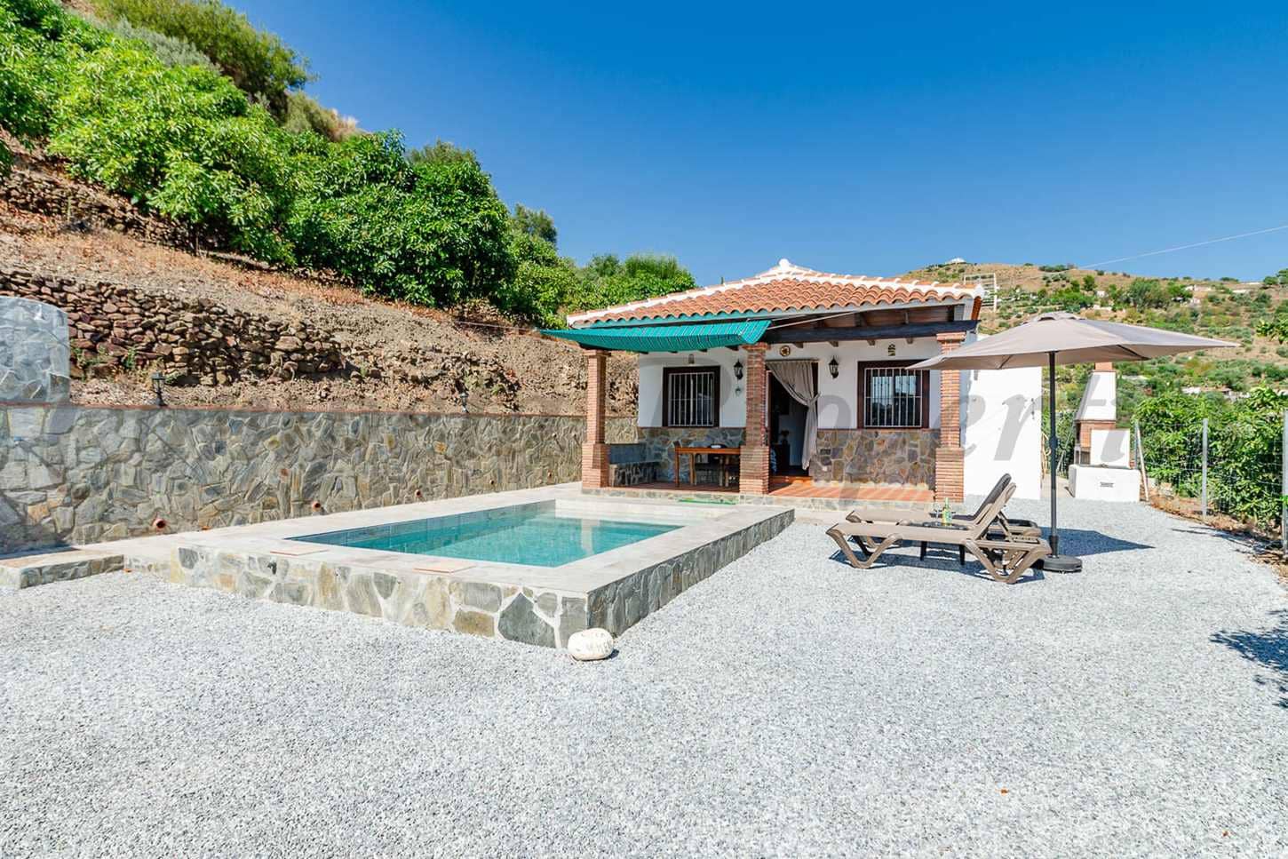 2 soveværelse Finca/Landehus til leje i Competa - € 1.500 (Ref: 9158345)