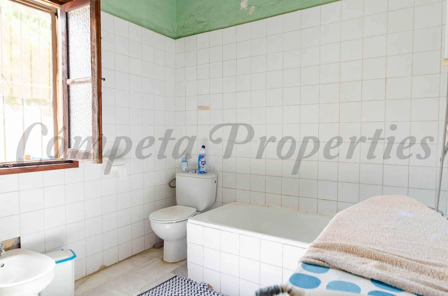 2 sovrum Finca/Hus på landet till salu i Competa med pool garage - 449 500 € (Ref: 9161305)