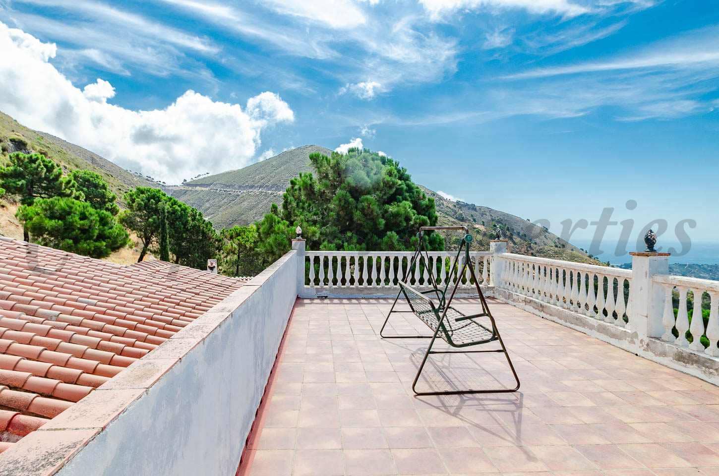 2 sovrum Finca/Hus på landet till salu i Competa med pool garage - 449 500 € (Ref: 9161305)