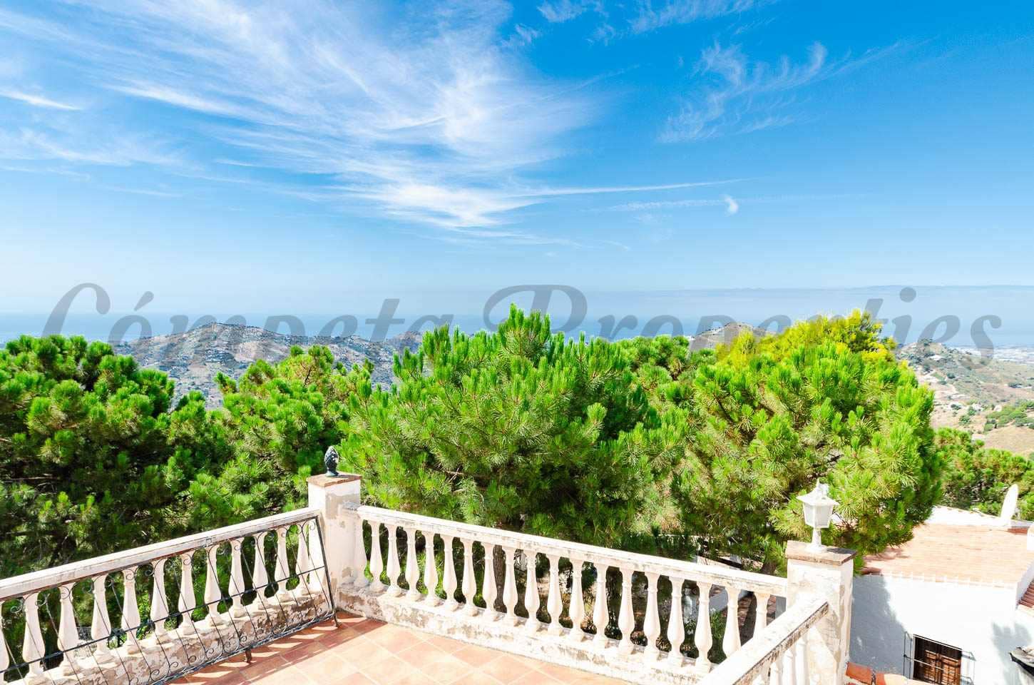 2 sovrum Finca/Hus på landet till salu i Competa med pool garage - 449 500 € (Ref: 9161305)