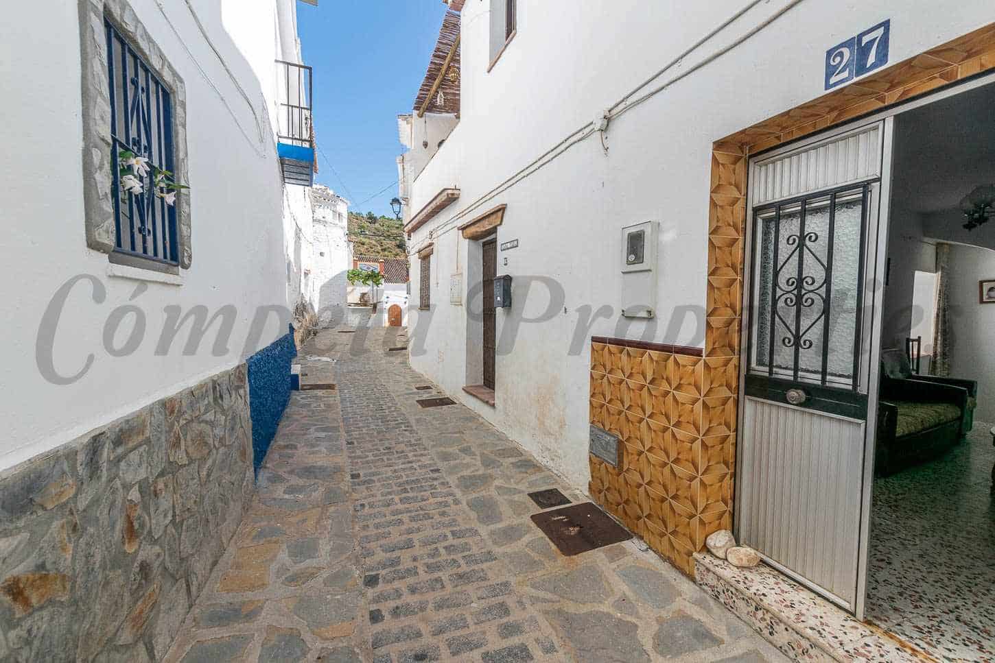 3 sypialnia Dom na sprzedaż w Salares - 66 000 € (Ref: 9166465)