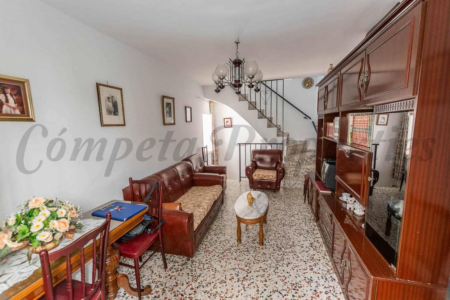 3 sypialnia Dom na sprzedaż w Salares - 66 000 € (Ref: 9166465)