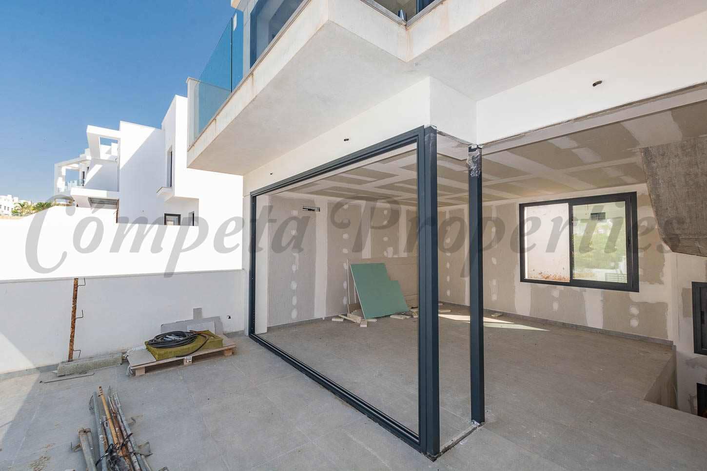 Chalet de 4 habitaciones en Nerja en venta con piscina garaje - 695.000 € (Ref: 9181508)