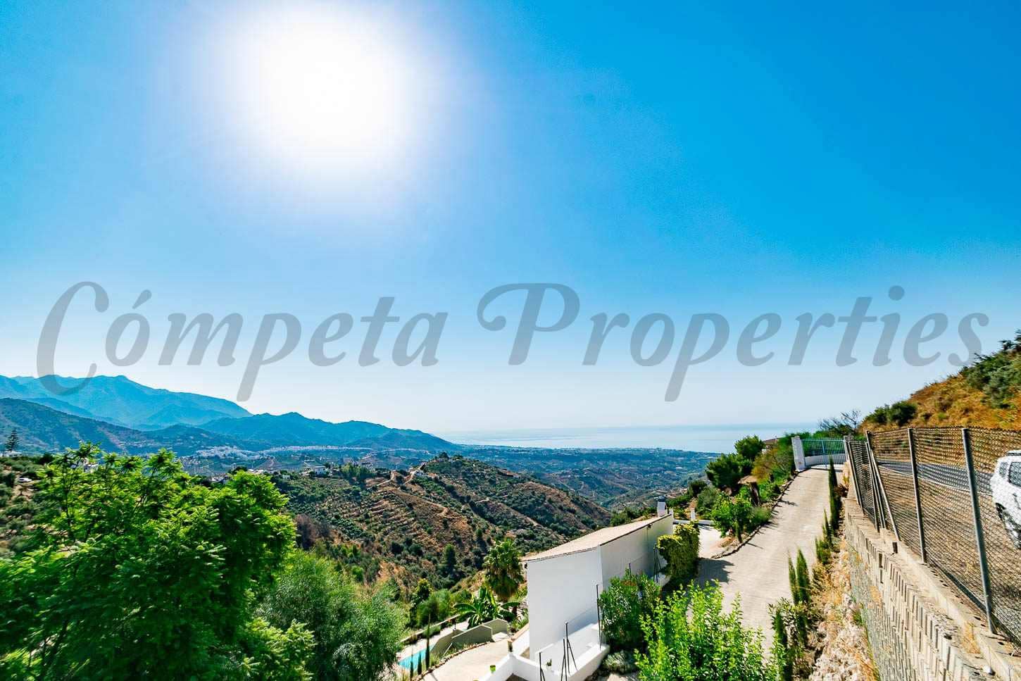 Mark till salu i Torrox - 159 000 € (Ref: 9184330)