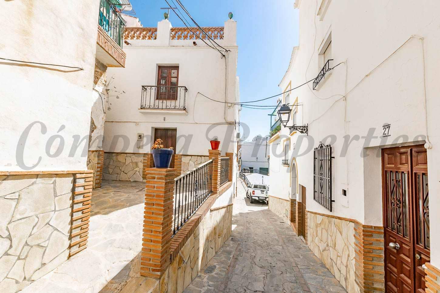 4 soveværelse Byhus til salg i Corumbela - € 128.000 (Ref: 9191358)