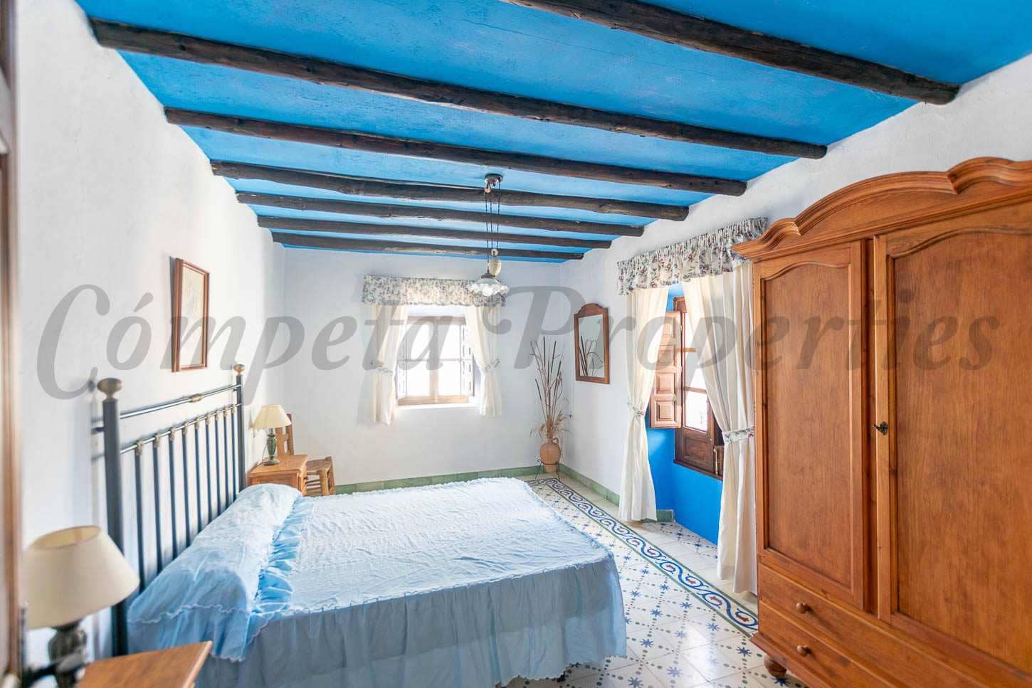 4 soveværelse Byhus til salg i Corumbela - € 128.000 (Ref: 9191358)