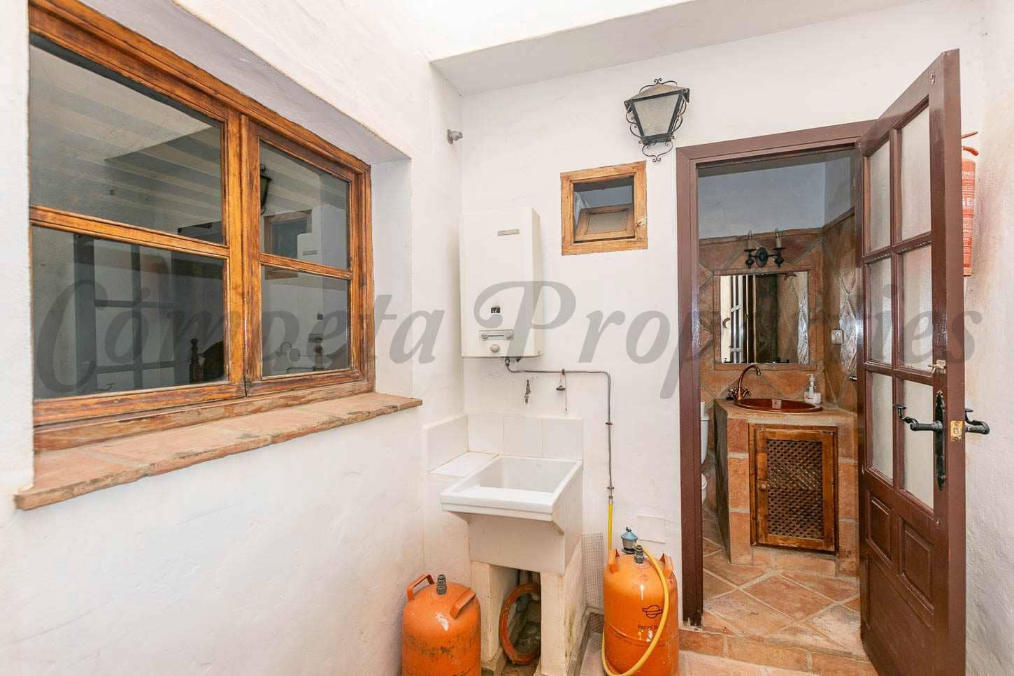 4 soveværelse Byhus til salg i Corumbela - € 128.000 (Ref: 9191358)