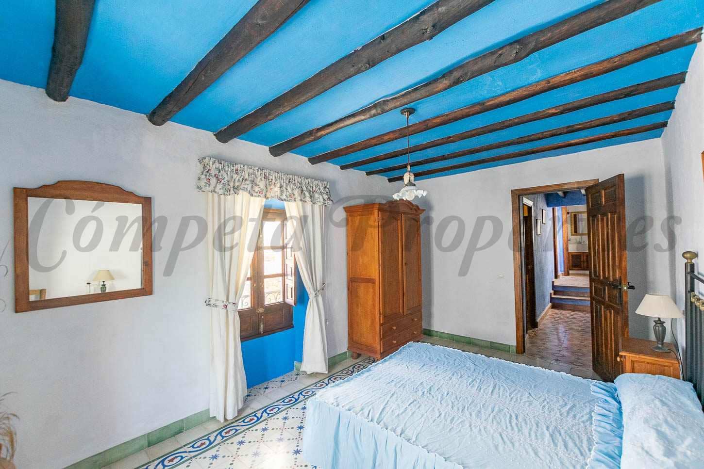 4 soveværelse Byhus til salg i Corumbela - € 128.000 (Ref: 9191358)