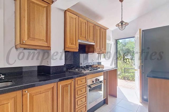 Finca/Landhuis te koop in Cómpeta - € 295.000 (Ref: 9192984)