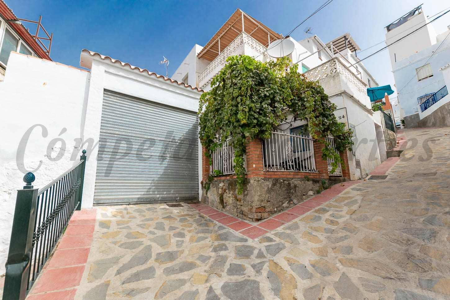 3 sovrum Hus till salu i Competa med garage - 212 000 € (Ref: 9201916)