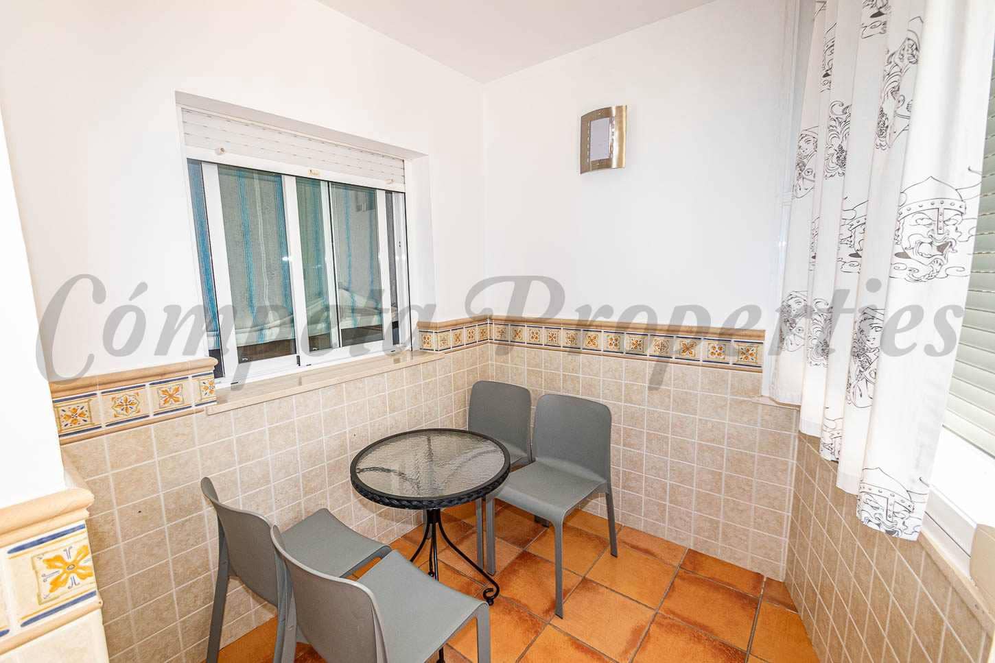 2 soverom Leilighet til leie i Torrox-Costa med svømmebasseng - € 800 (Ref: 9204912)