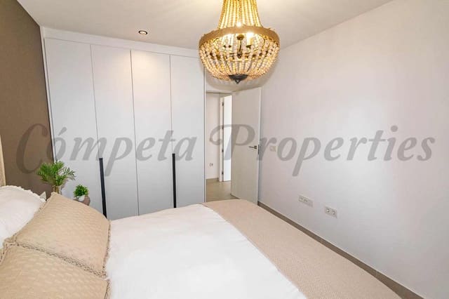 2 soveværelse Lejlighed til leje i Torrox-Costa, Torrox med swimmingpool garage - € 1.100 (Ref: 9204913)