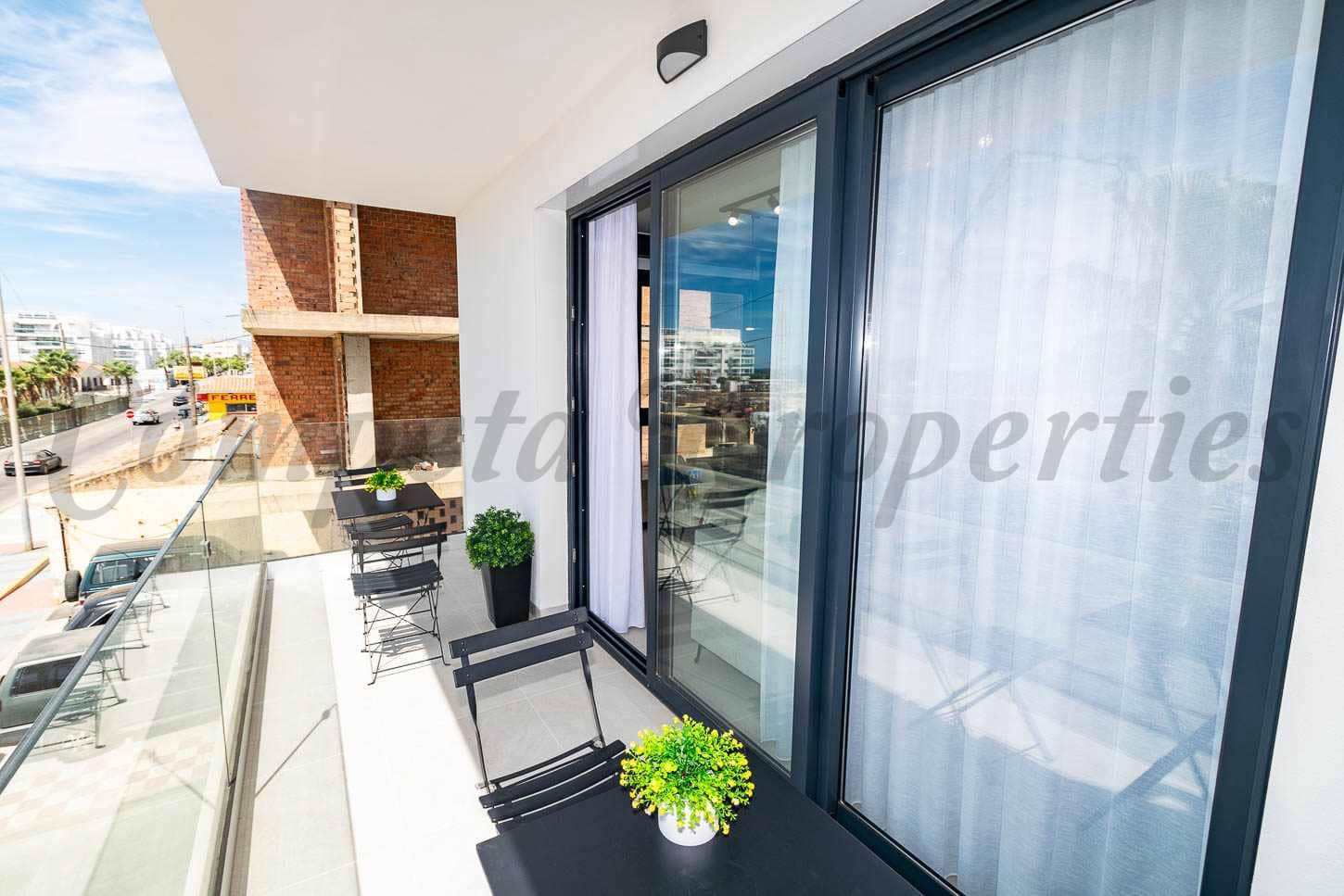 2 soveværelse Lejlighed til leje i Torrox-Costa med swimmingpool garage - € 1.100 (Ref: 9204913)