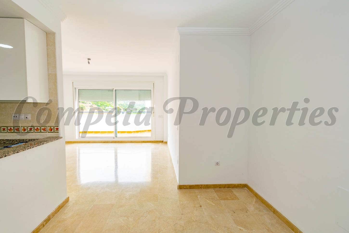 1 sovrum Lägenhet till salu i Torrox med garage - 188 000 € (Ref: 9204914)