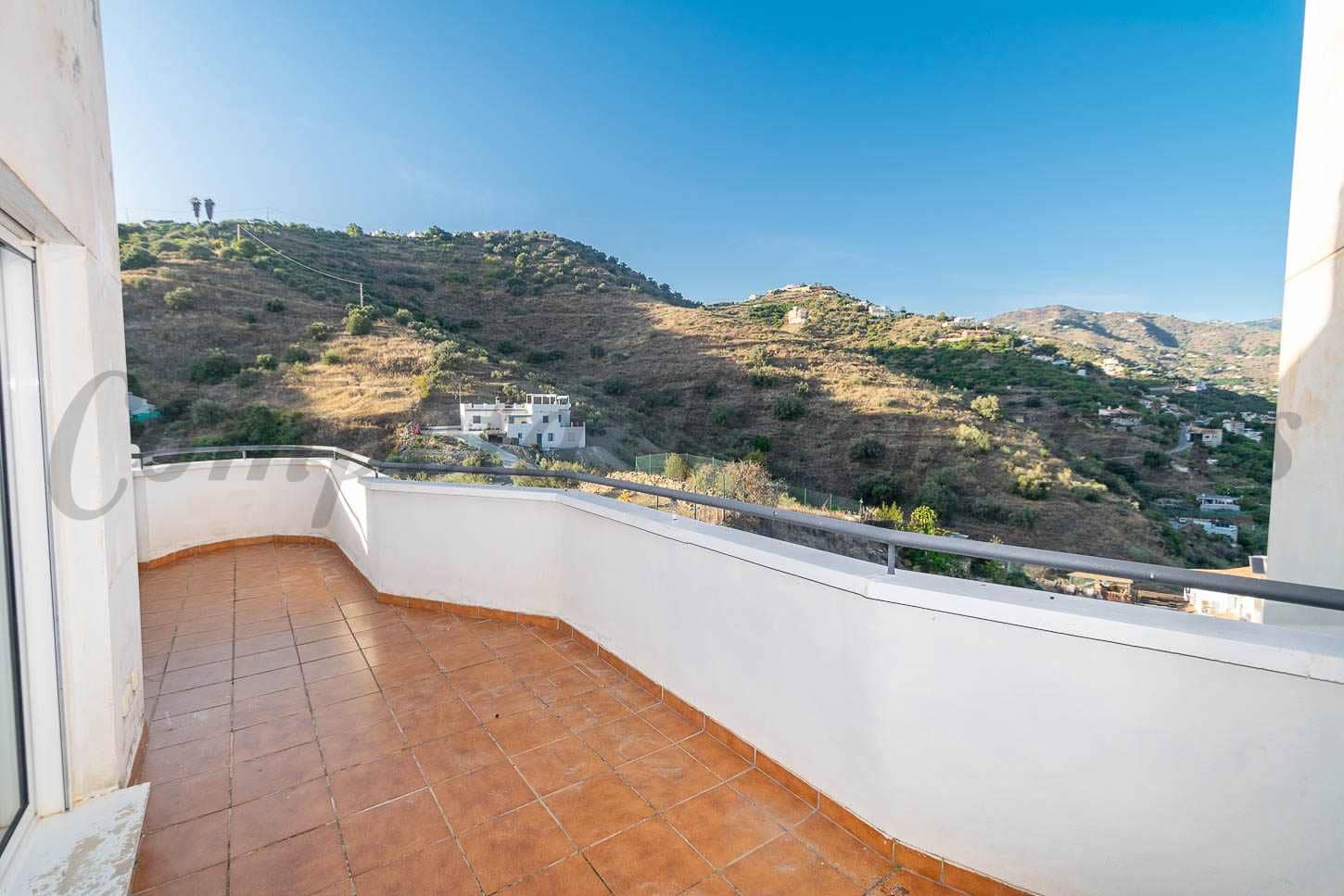 1 sovrum Lägenhet till salu i Torrox med garage - 188 000 € (Ref: 9204914)