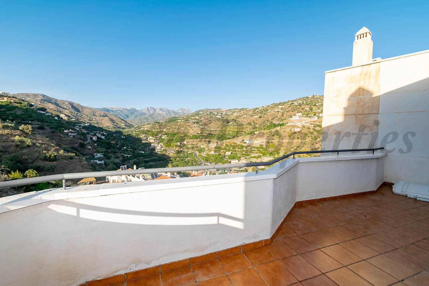 1 sovrum Lägenhet till salu i Torrox med garage - 188 000 € (Ref: 9204914)