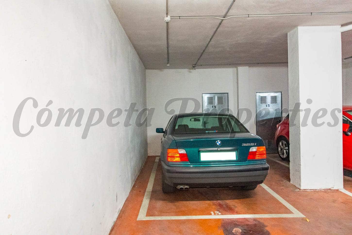 1 sovrum Lägenhet till salu i Torrox med garage - 188 000 € (Ref: 9204914)