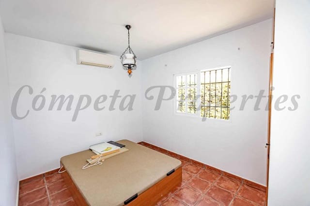 3 bedroom Finca/Country House for rent in Frigiliana with pool garage - € 1,800 (Ref: 9207206)