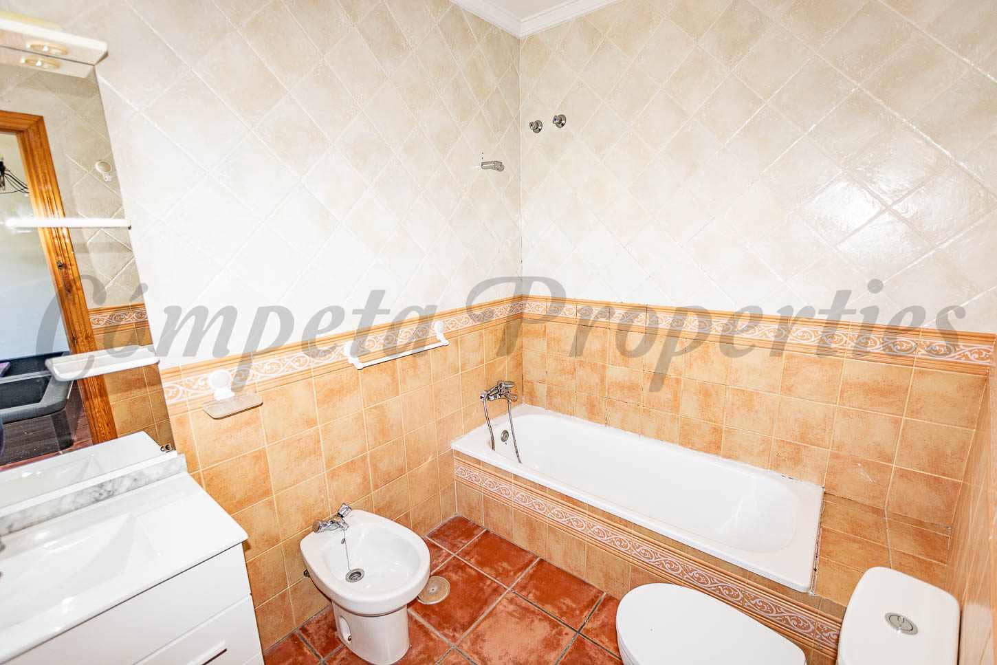 3 Zimmer Finca/Landgut zu vermieten in Frigiliana mit Pool Garage - 1.800 € (Ref: 9207206)