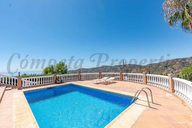 3 bedroom Finca/Country House for rent in Frigiliana with pool garage - € 1,800 (Ref: 9207206)