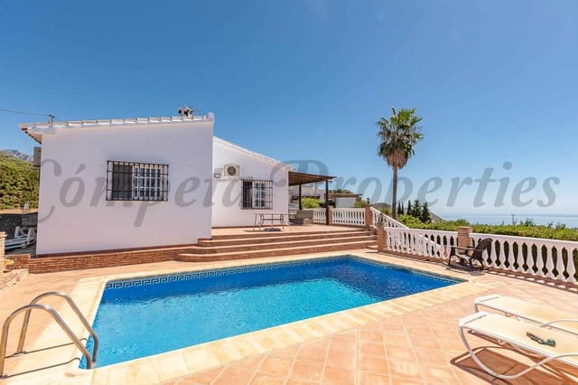 3 bedroom Finca/Country House for rent in Frigiliana with pool garage - € 1,800 (Ref: 9207206)