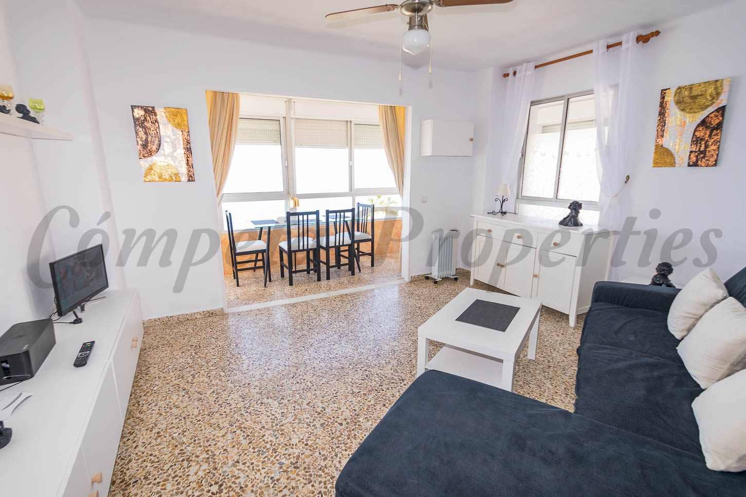 2 soveværelse Lejlighed til leje i Torrox-Costa med swimmingpool garage - € 900 (Ref: 9208849)