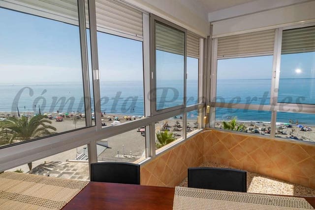 Appartement de 2 chambres à louer à Torrox-Costa, Torrox avec piscine garage - 900 € (Ref: 9208849)