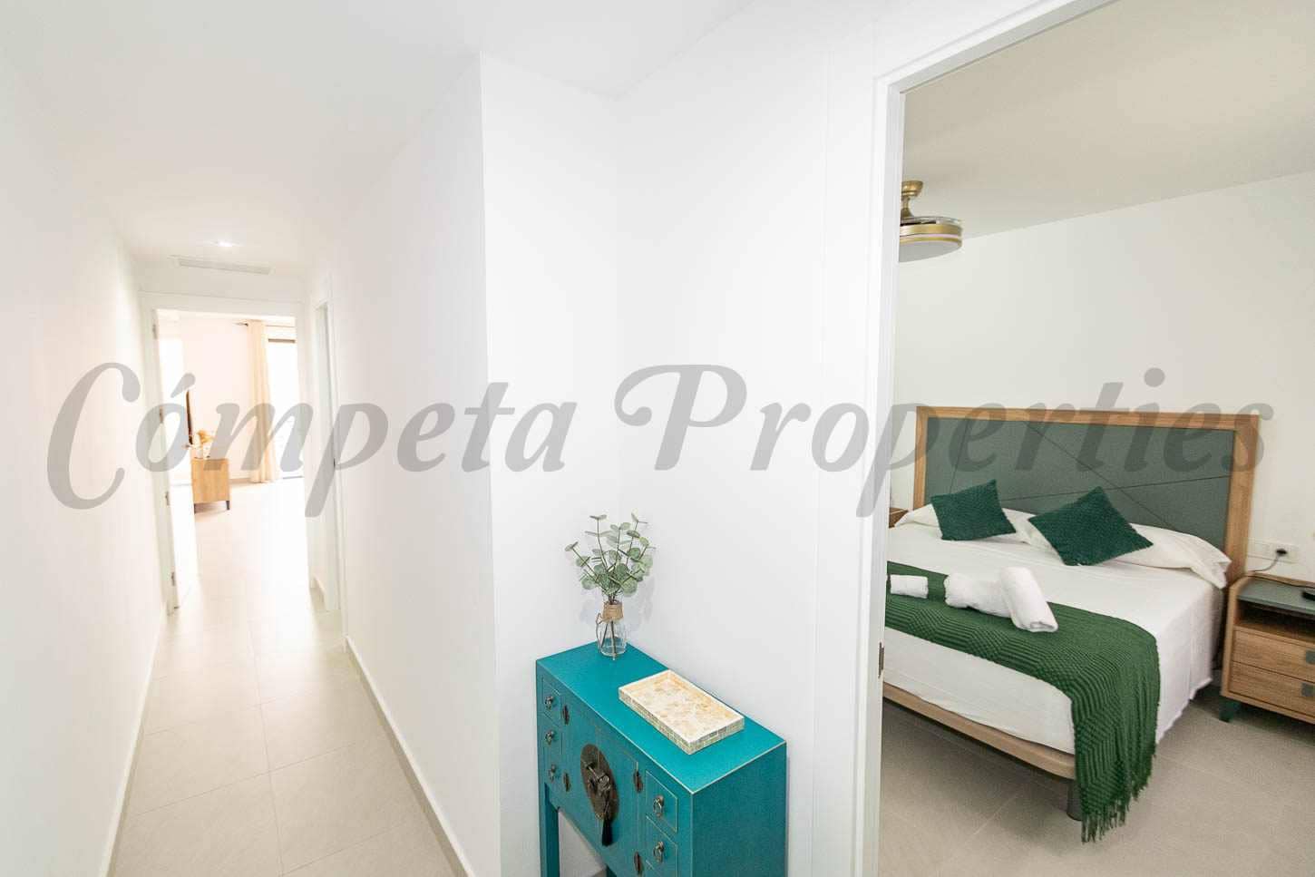 1 sypialnia Apartament do wynajęcia w Torrox-Costa z basenem garażem - 800 € (Ref: 9219353)