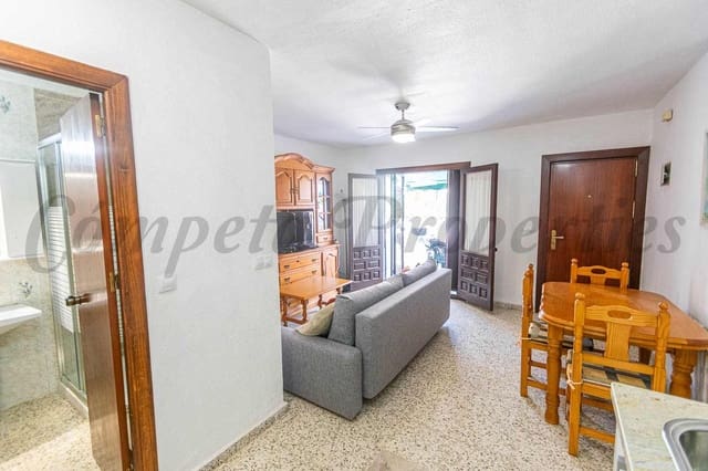 1 sovrum Lägenhet till salu i Torrox-Costa, Torrox med pool - 239 000 € (Ref: 9235209)