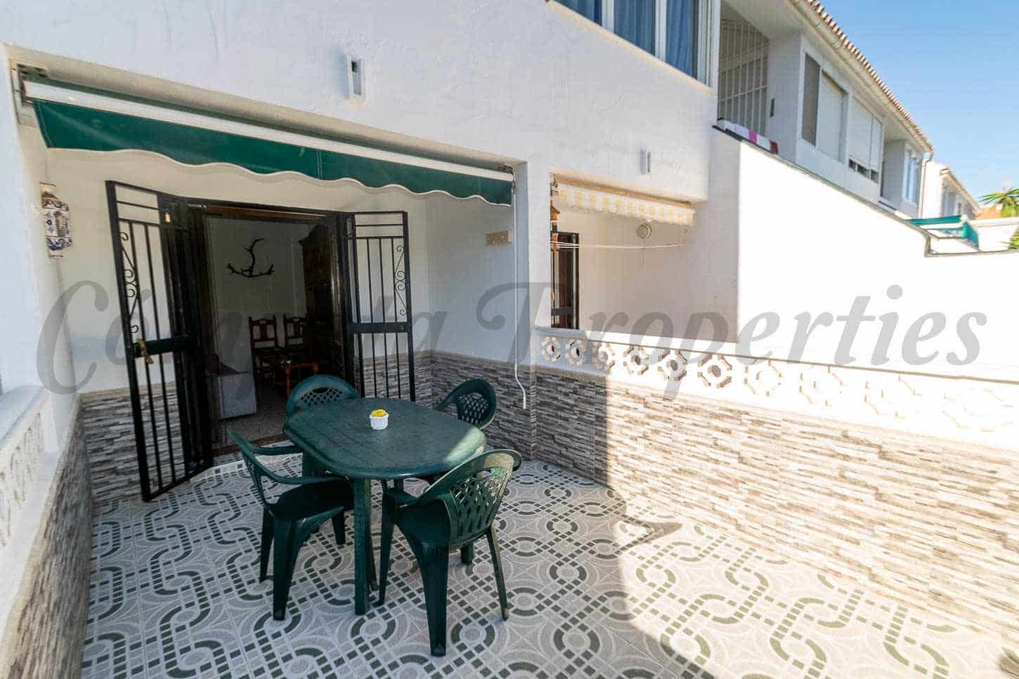 1 sovrum Lägenhet till salu i Torrox-Costa med pool - 239 000 € (Ref: 9235209)
