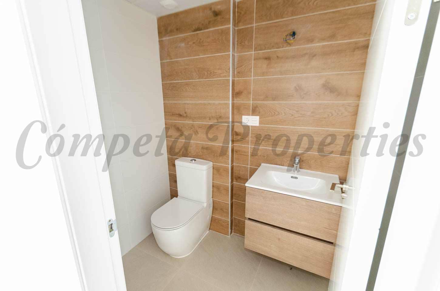 3 soverom Hus til salgs i Torre del Mar med svømmebasseng garasje - € 445 000 (Ref: 9235213)