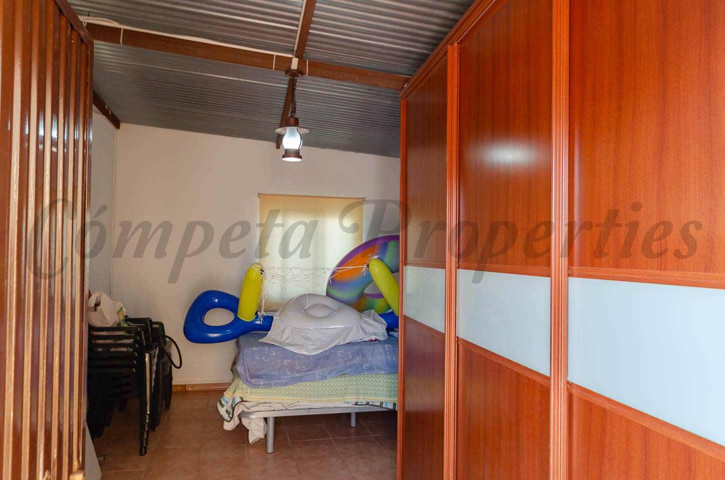 3 soveværelse Finca/Landehus til salg i Almayate med swimmingpool - € 480.000 (Ref: 9245644)