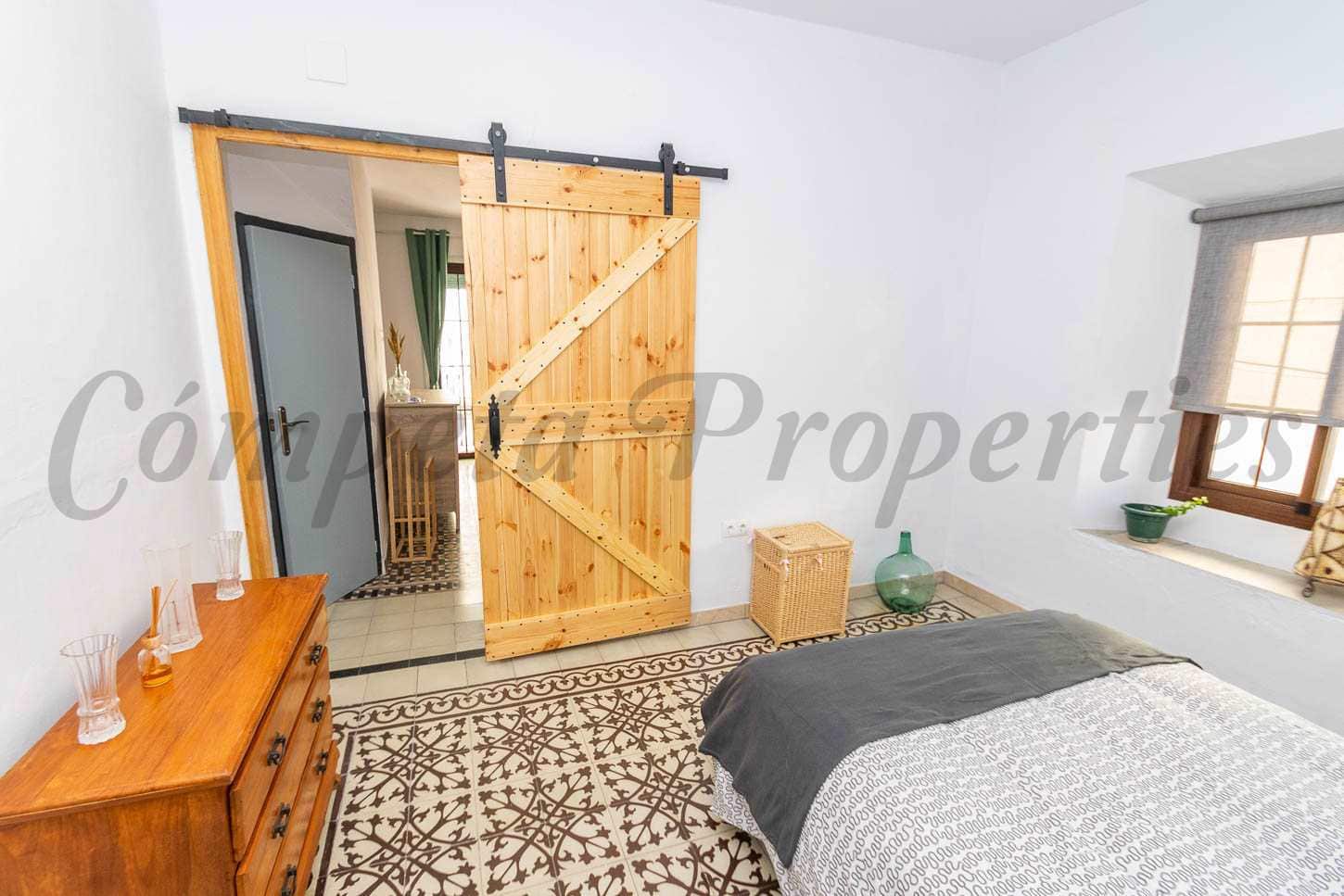 2 makuuhuone Omakotitalo myytävänä paikassa Torrox - 199 000 € (Ref: 9249095)