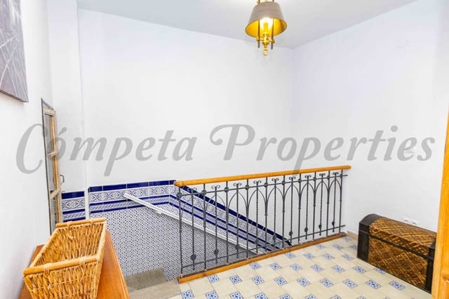 2 makuuhuone Omakotitalo myytävänä paikassa Torrox - 199 000 € (Ref: 9249095)