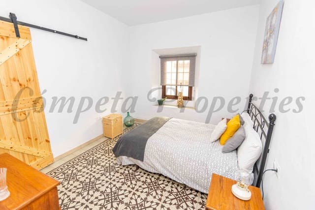 2 makuuhuone Omakotitalo myytävänä paikassa Torrox - 199 000 € (Ref: 9249095)