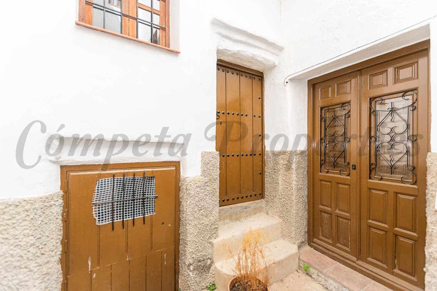 4 chambre Maison de Ville à vendre à Competa - 174 000 € (Ref: 9263285)