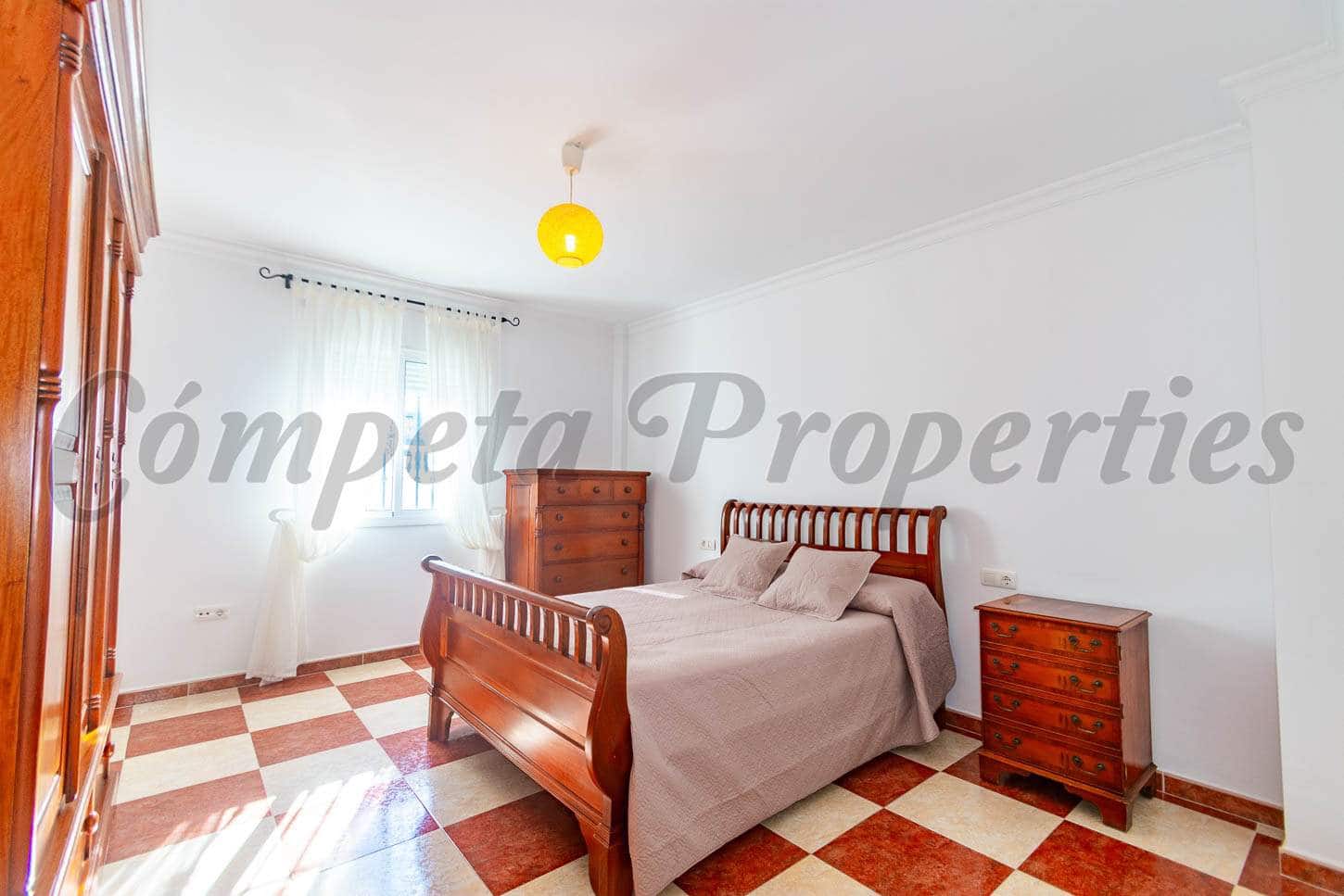 4 slaapkamer Huis te koop in Canillas de Albaida - € 190.000 (Ref: 9283179)
