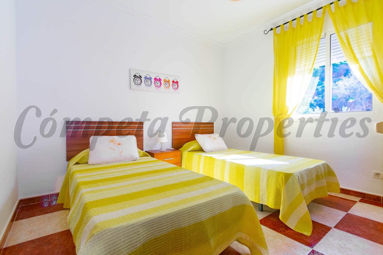 4 slaapkamer Huis te koop in Canillas de Albaida - € 190.000 (Ref: 9283179)