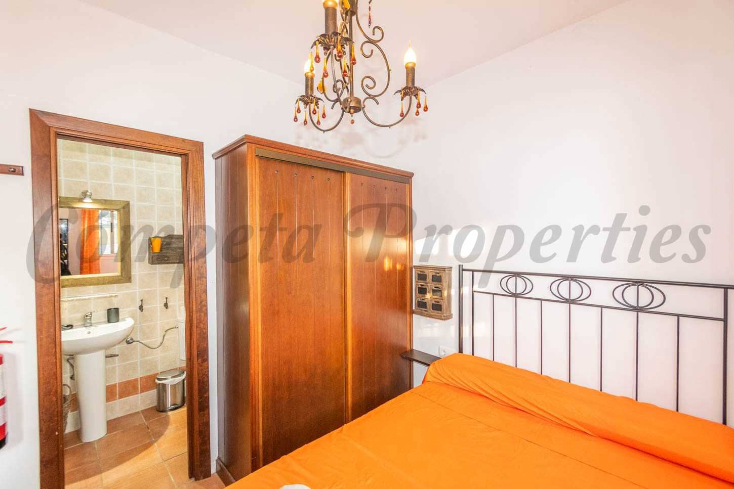 1 soveværelse Finca/Landehus til leje i Torrox med swimmingpool garage - € 750 (Ref: 9289439)