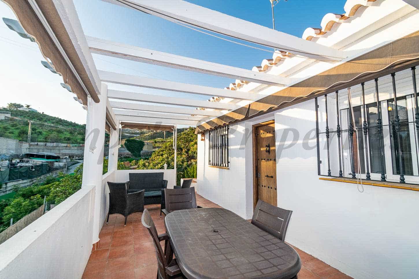 1 soveværelse Finca/Landehus til leje i Torrox med swimmingpool garage - € 750 (Ref: 9289439)