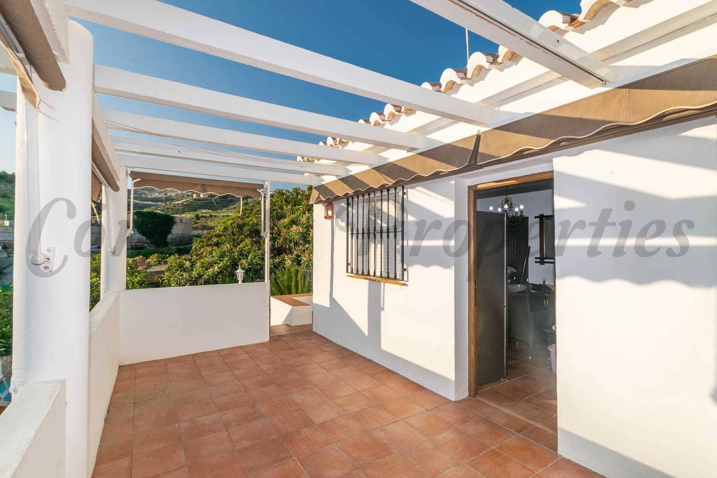 1 soveværelse Finca/Landehus til leje i Torrox med swimmingpool garage - € 750 (Ref: 9289439)