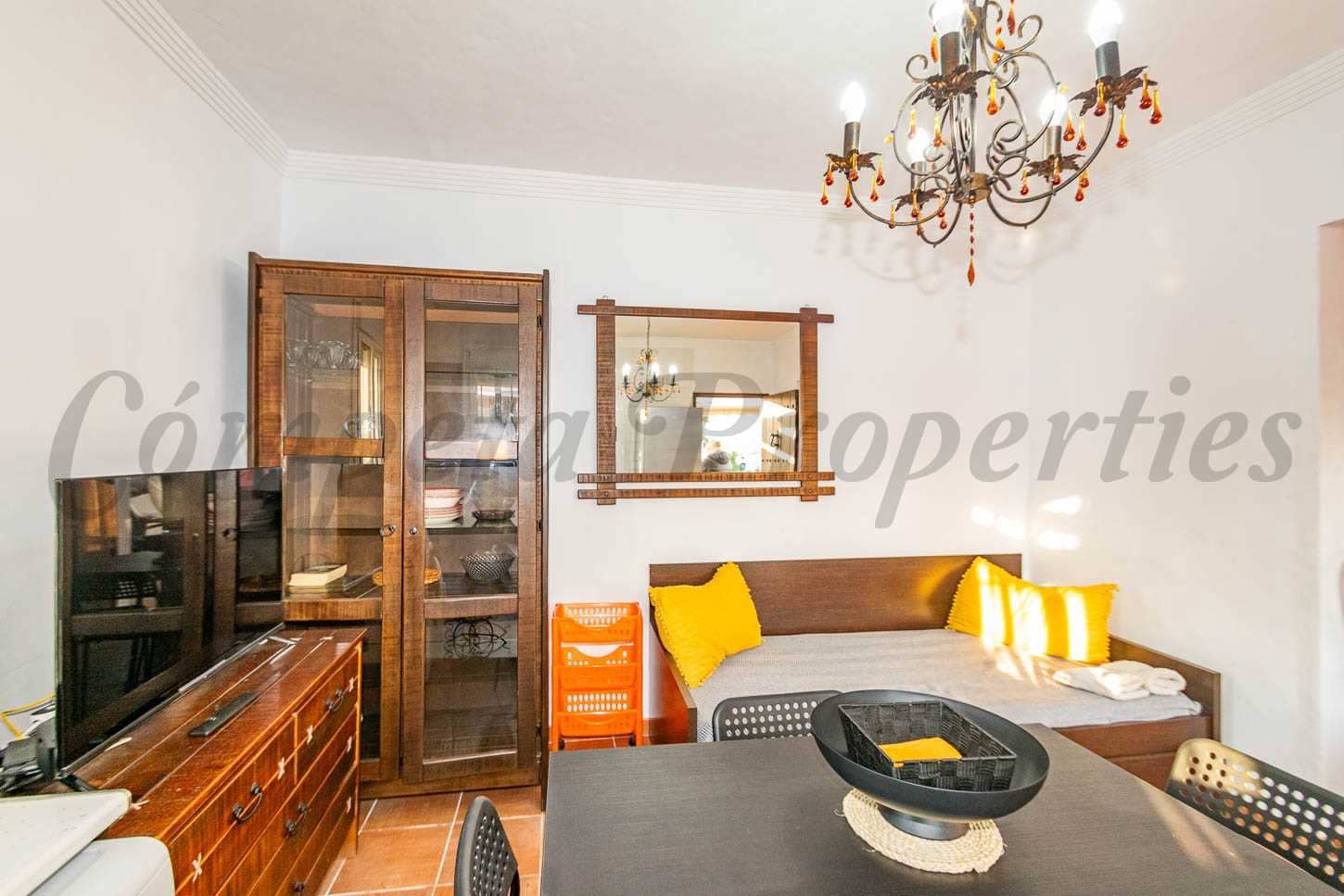 1 soveværelse Finca/Landehus til leje i Torrox med swimmingpool garage - € 750 (Ref: 9289439)