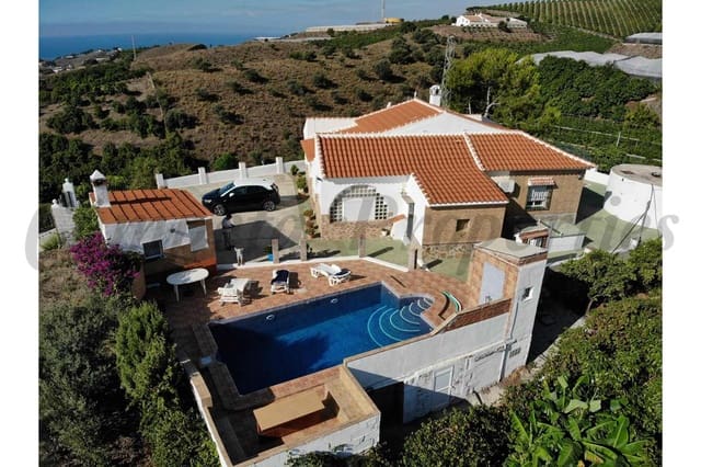 3 sovrum Finca/Hus på landet till salu i Lagos, Vélez-Málaga med pool garage - 578 000 € (Ref: 9289446)