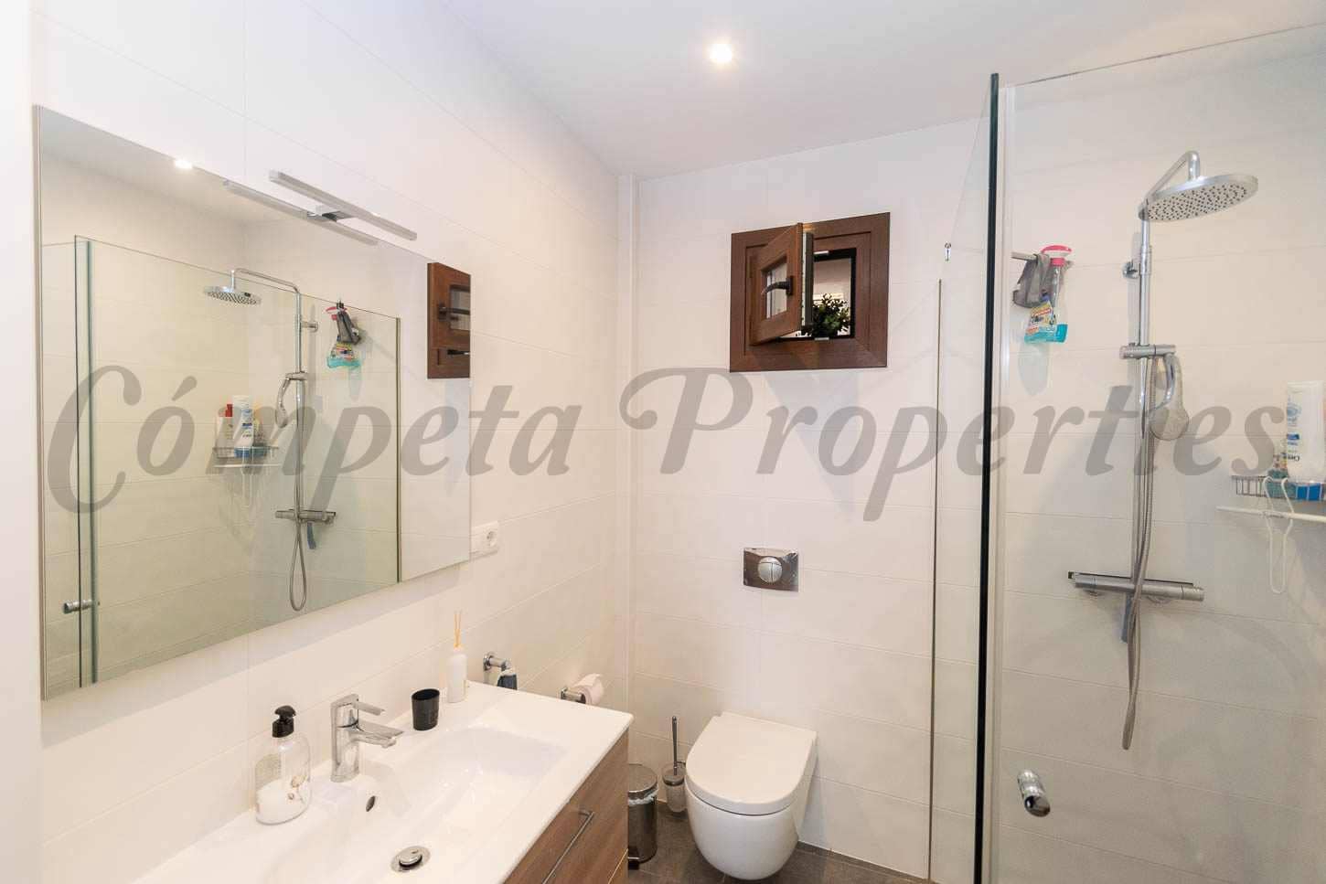 2 sovrum Hus till salu i Torrox - 370 000 € (Ref: 9289458)