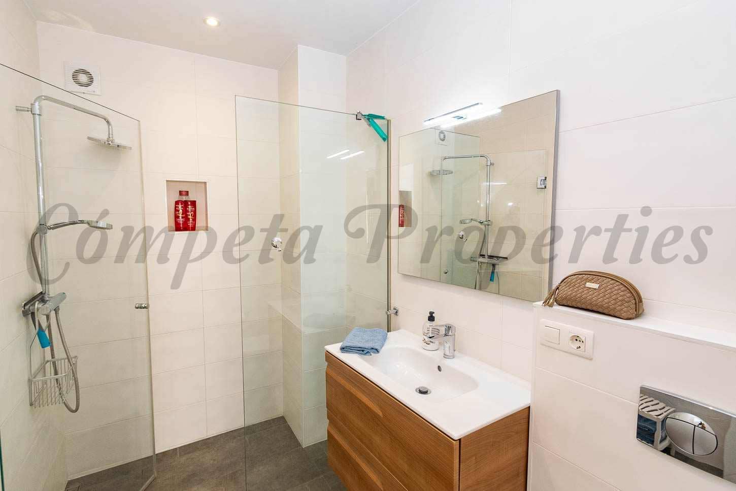 2 sovrum Hus till salu i Torrox - 370 000 € (Ref: 9289458)