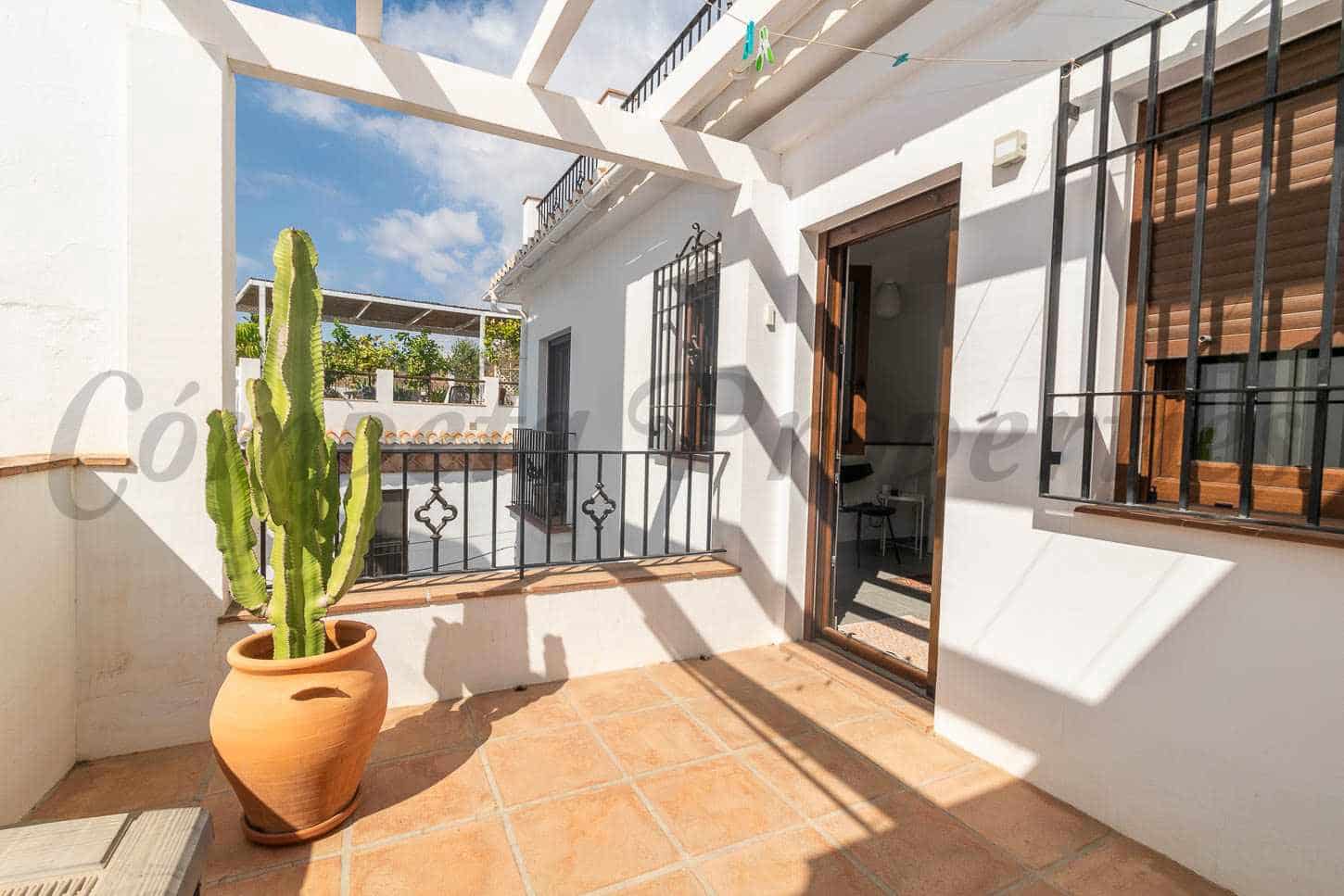 2 sovrum Hus till salu i Torrox - 370 000 € (Ref: 9289458)