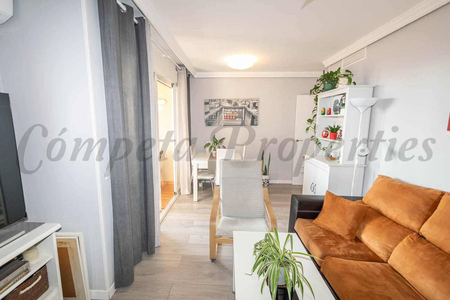 2 sovrum Lägenhet till salu i Torrox-Costa med garage - 285 000 € (Ref: 9289614)