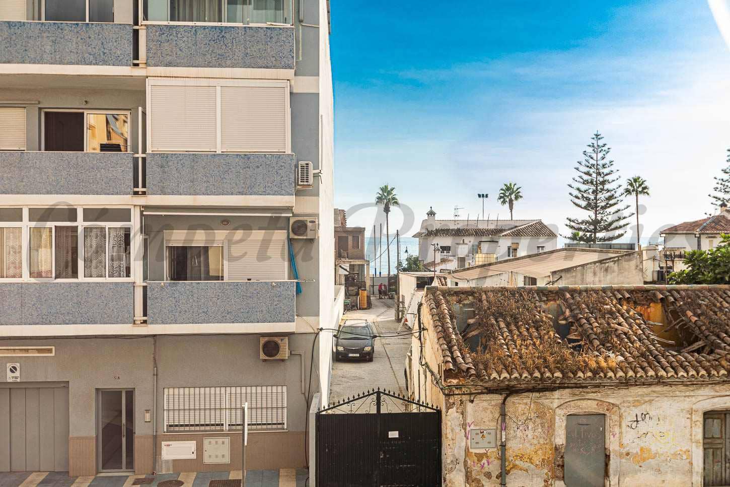 2 sovrum Lägenhet till salu i Torrox-Costa med garage - 285 000 € (Ref: 9289614)