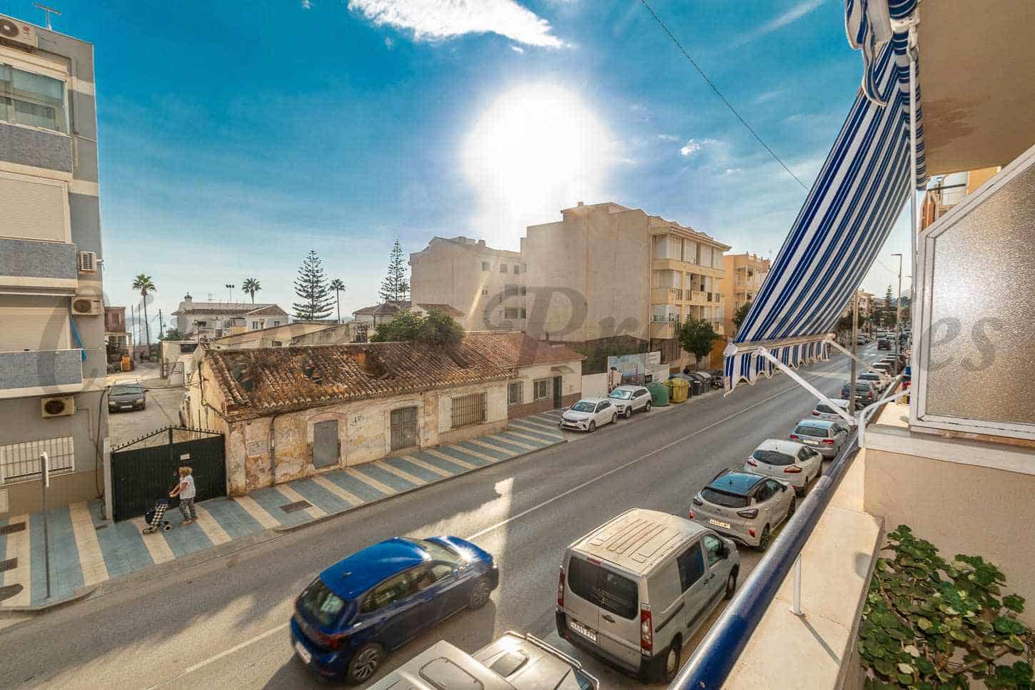 2 sovrum Lägenhet till salu i Torrox-Costa med garage - 285 000 € (Ref: 9289614)